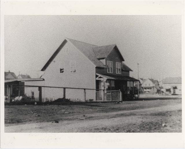 Merrimack Mill Store with upstairs school